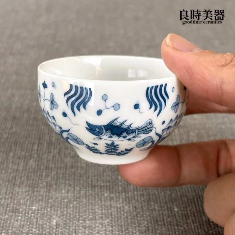 平安竹泉 青華染付 雙鱼紋樣四方盃 茶道具 平安竹泉 青華染付 雙鱼紋樣四方盃 茶道具 美術品・アンティーク