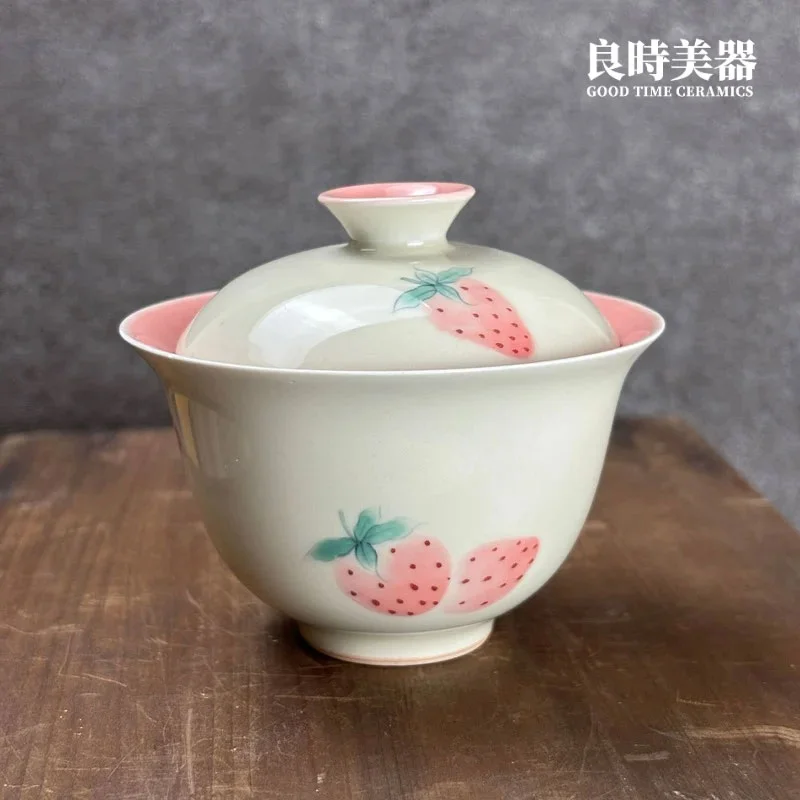 手繪草莓蓋碗 120ml
