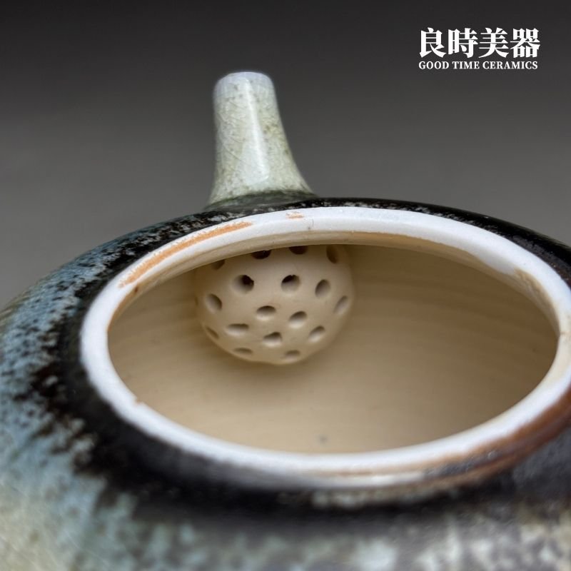【周聖鈞】柴燒青瓷茶壺 230ml
