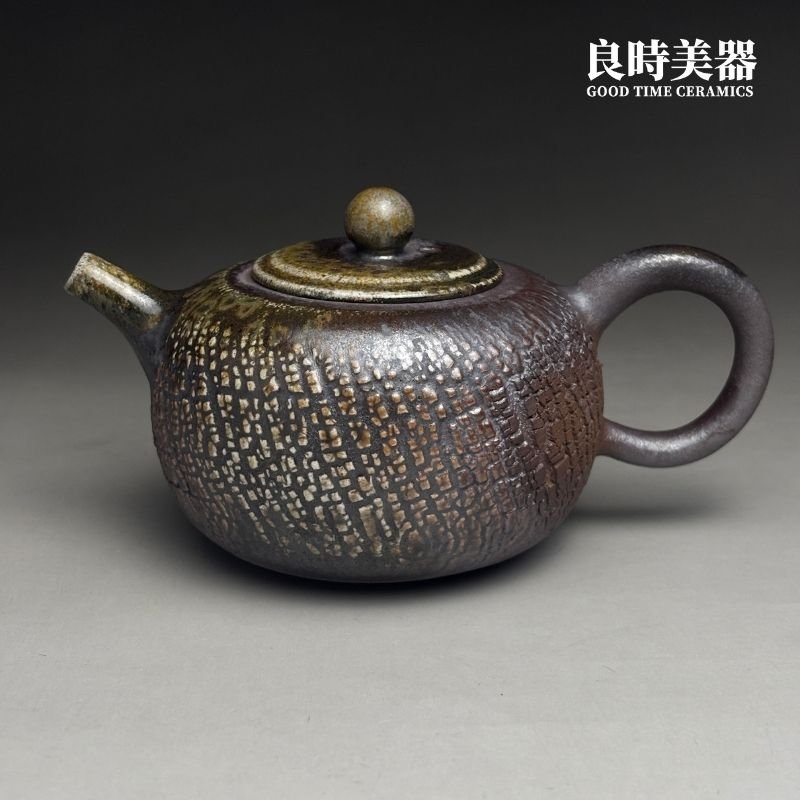 【周聖鈞】岩礦柴燒茶壺 215ml