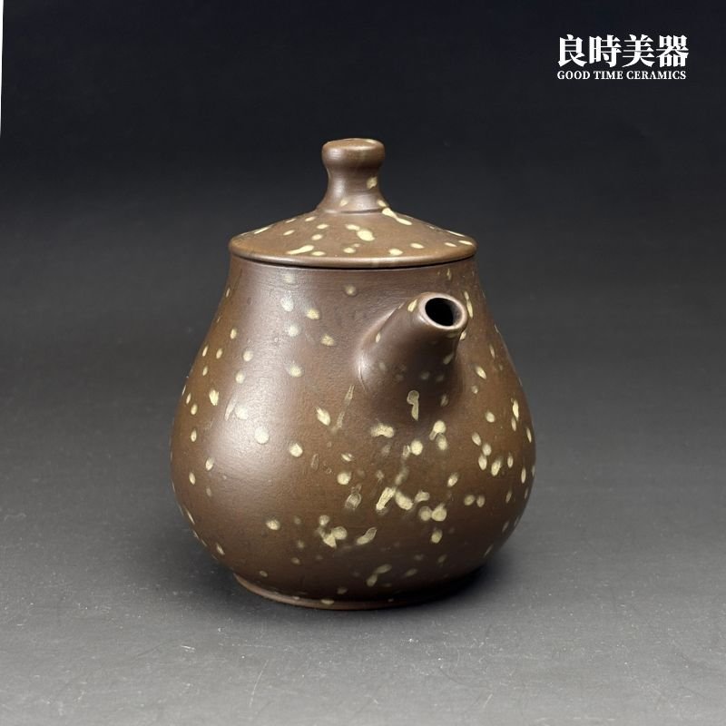 【張文宗】紫砂手拉坯雪花壺