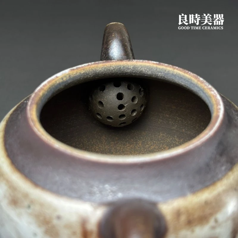 鶯歌名師王文玉手拉坯柴燒岩礦壺-專業茶具推薦-良時美器五彩窯變精品