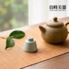 良時美器茶道具選物-天青汝窯蓋置與茶壺茶席情境照