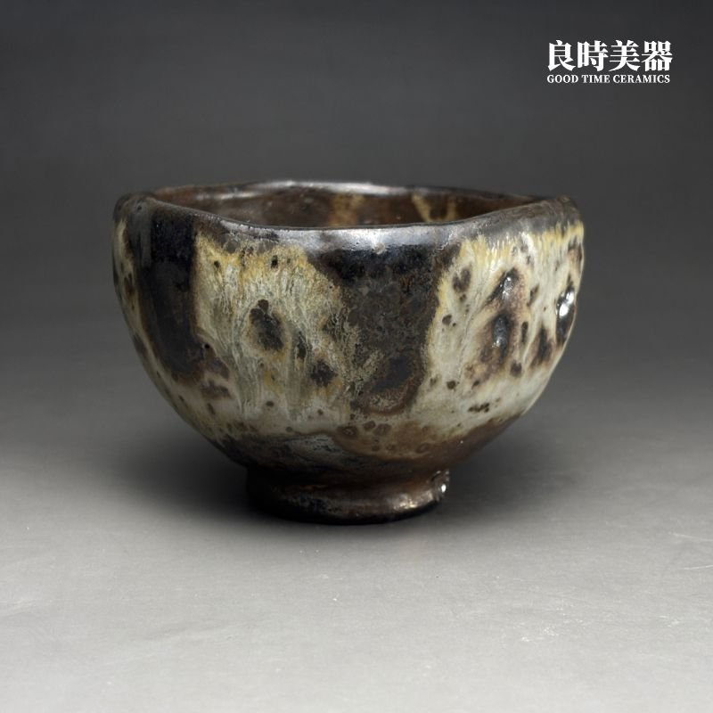良時美器精品選物-楊晴晴柴燒茶碗
