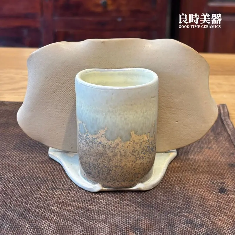 手工陶板背面紋理-陶瓷名片架結構展示-台灣工藝辦公桌裝飾