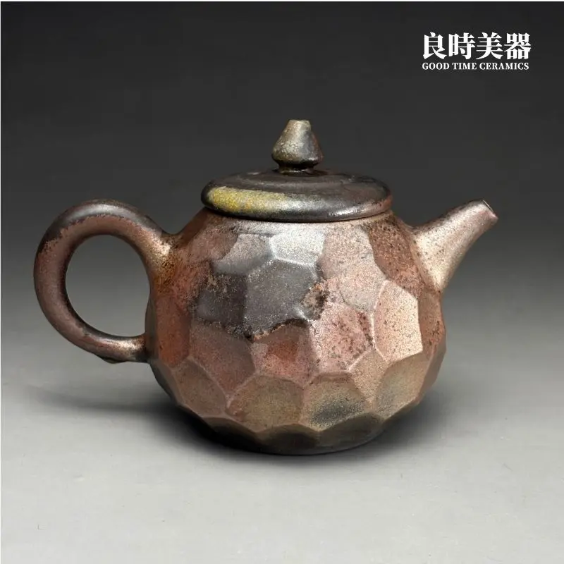 hfg-4 (3) 黃芳真鑽切無釉柴燒壺-180ml台灣當代女性陶藝名家真跡正面外觀視角
