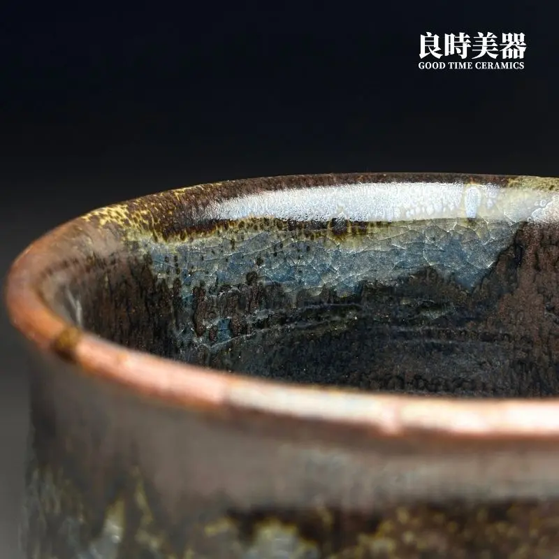 台灣茶器推薦-許旭倫手作天目流釉藍綠繁星結晶特寫