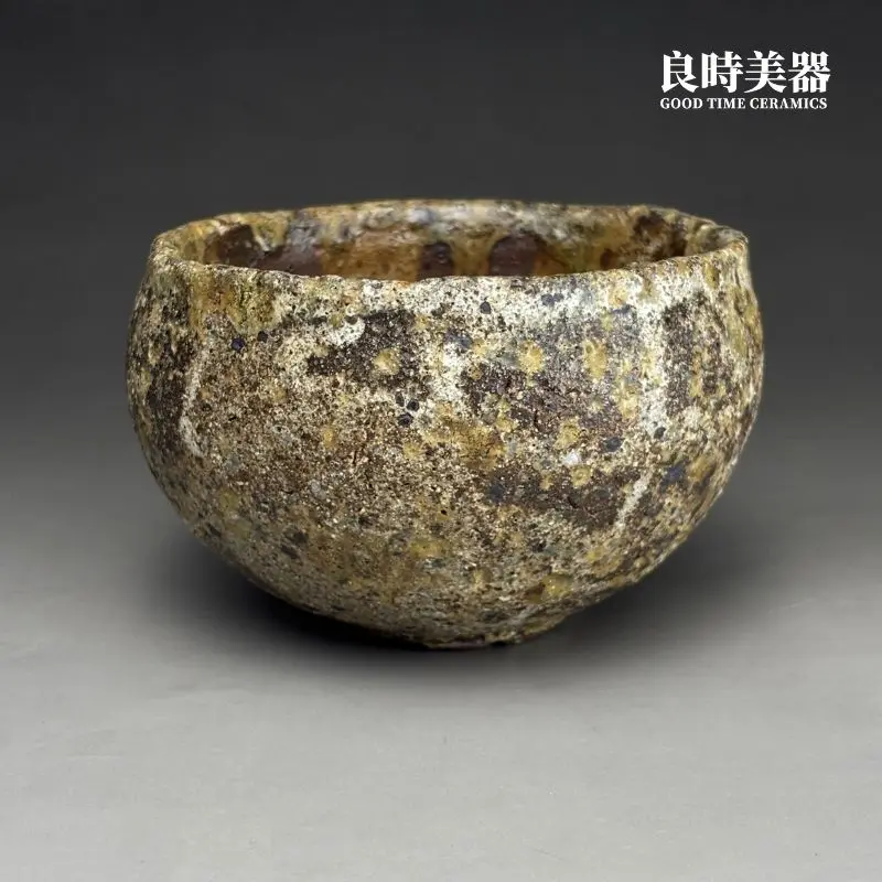 台灣茶器推薦-古川子早期手捏岩礦高溫結晶與火痕細節特寫