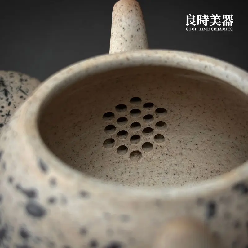 良時美器-李富軒-舞蝶潑墨岩礦壺內孔