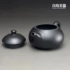 台灣茶具-林永裕手作煙燻黑金茶壺-T-LYUB-1正面外觀與手工拉坏壺身