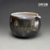 大容量手作抹茶碗俯瞰照-內襯溫潤白釉襯托抹茶翠綠色澤