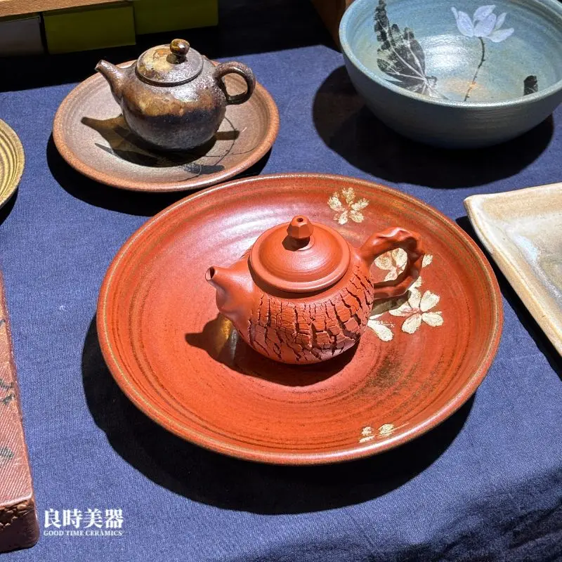 職人手工茶壺手拉坯朱泥雕刻