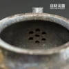 高端台灣茶器-張家誌手作入炭柴燒壺內壁七孔梅花狀濾網細節