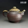 高端台灣茶器-張家誌手作入炭柴燒壺直流壺嘴與扁腹壺型側面造型