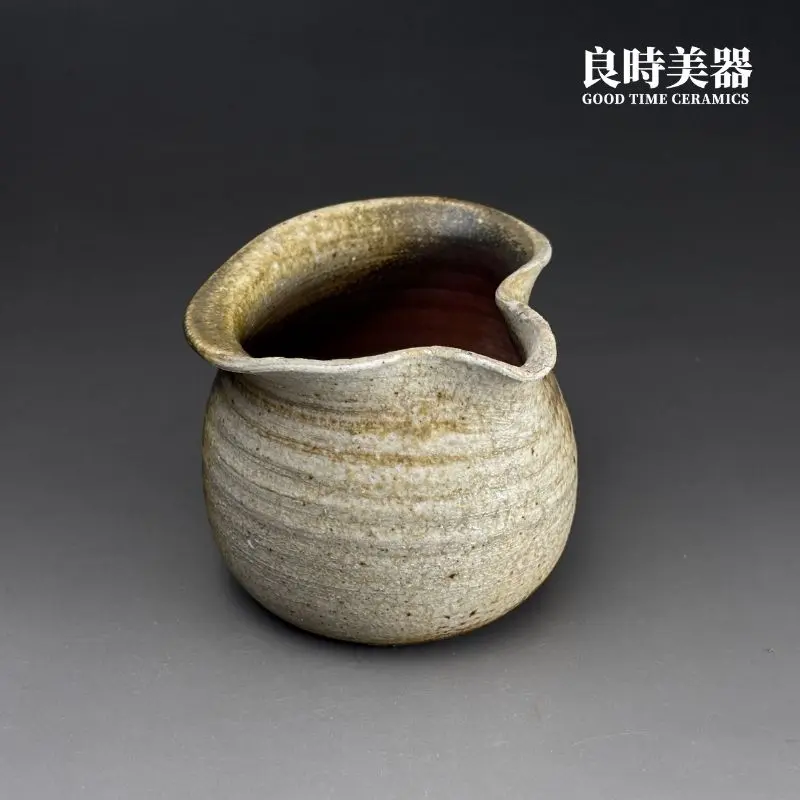 張家誌手作柴燒窯變茶海側面