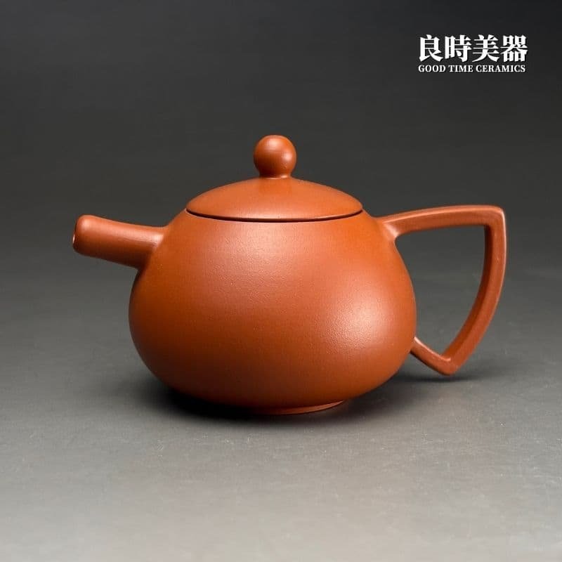 t-tyl-13 (1) 良時美器台灣茶器推薦-陳巧松手拉坏幾何朱泥壺100ml