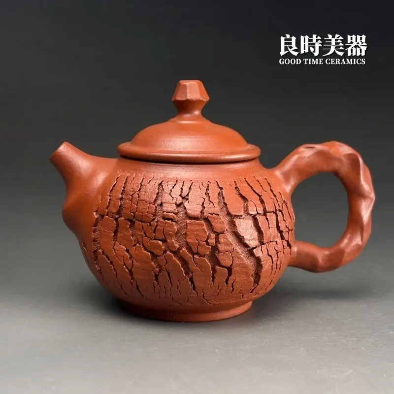 ym-9 (3) 台灣茶具-陳政嵐手作爆裂朱泥壺-ym-9正面外觀與手工爆裂樹皮肌理