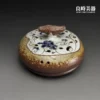 台灣茶具-陳明謙手作藍彩花卉薰香爐-ymmg-8正面外觀與扁圓爐身造型