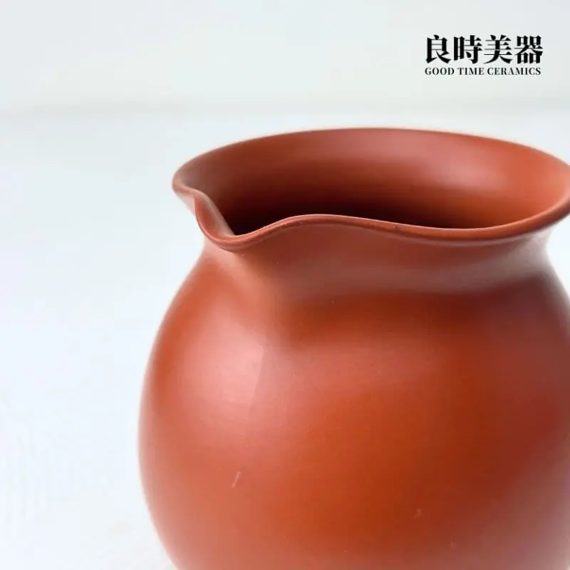 台灣茶器推薦-永隆研製朱泥茶海250ML細部