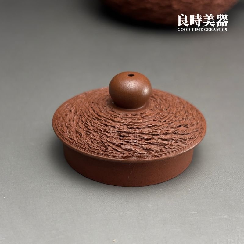 台灣茶具-李崑明冰煙朱泥壺180ML壺蓋細部